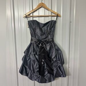 Jessica McClintock Gunne Sax Gray Strapless Mini Dress Formal Prom Coquette